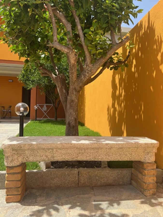 Casa Fanni- Rooms Вилласимиус Экстерьер фото