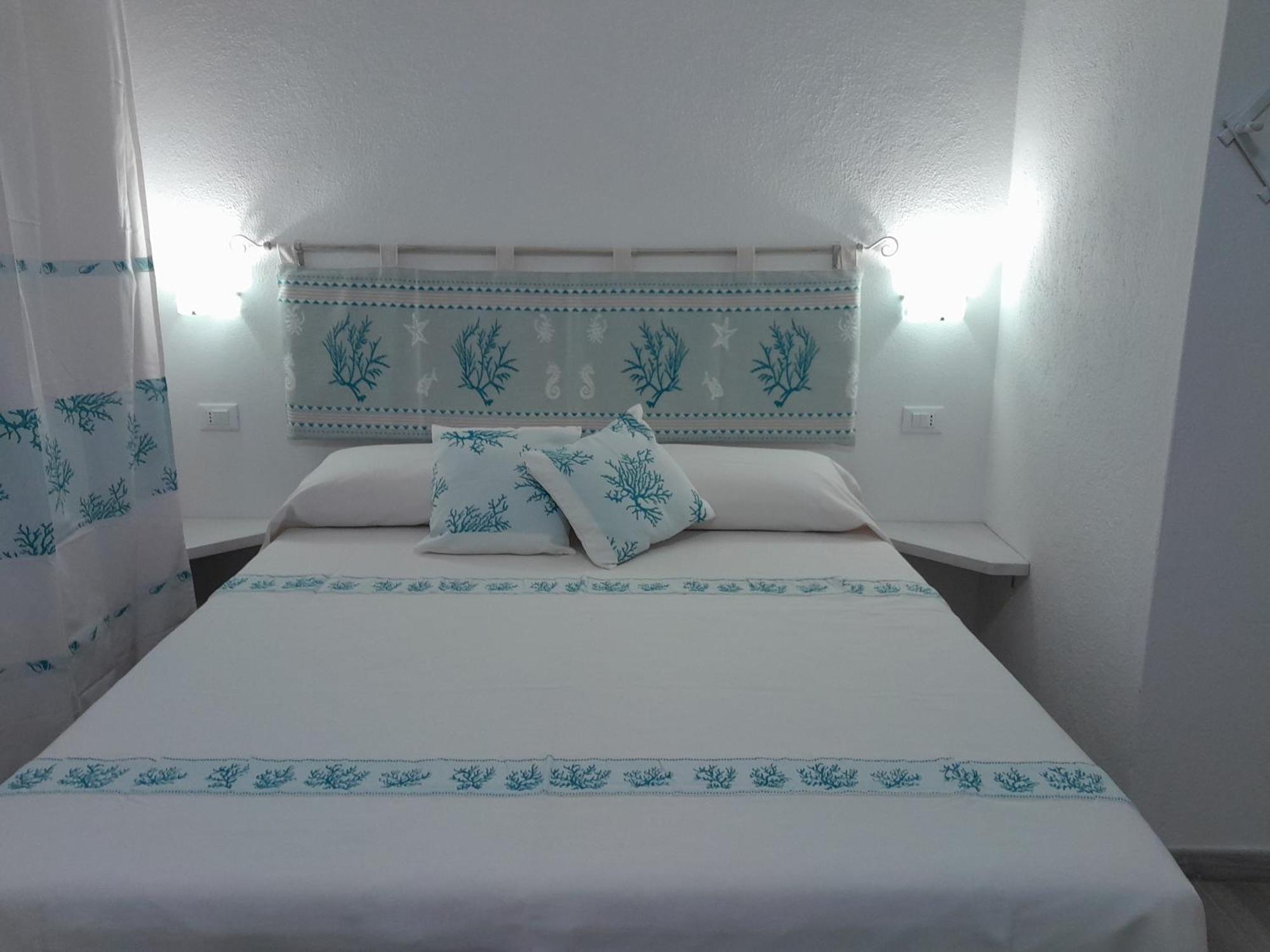 Casa Fanni- Rooms Вилласимиус Экстерьер фото