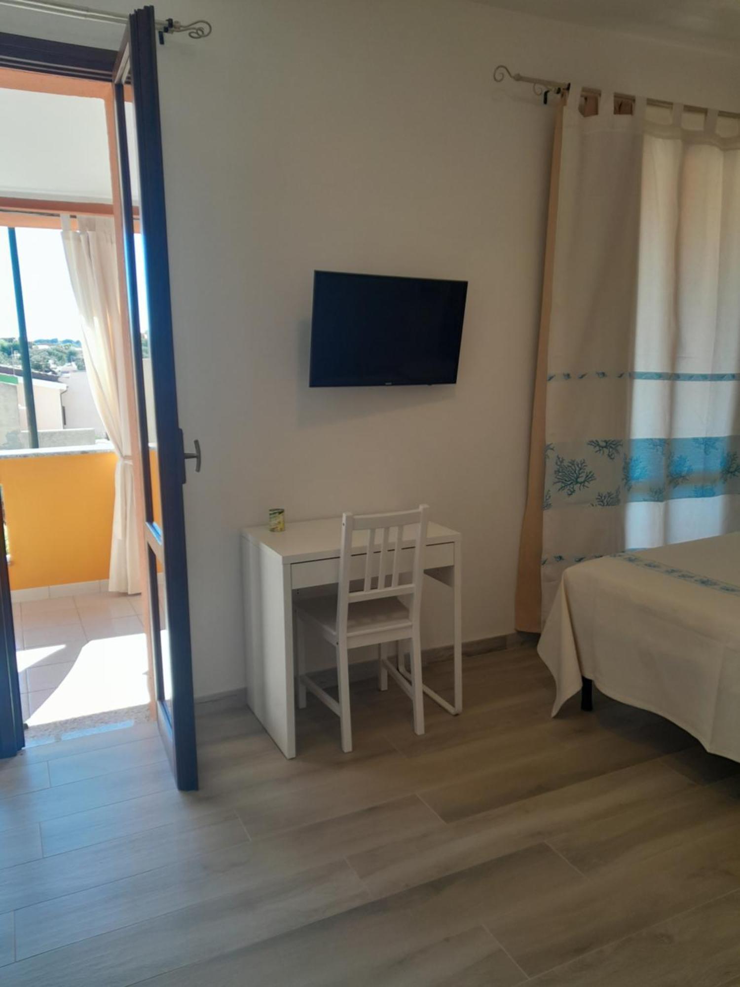 Casa Fanni- Rooms Вилласимиус Экстерьер фото